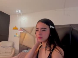 Watch paris_moretti´s Live Show on Chaturbate