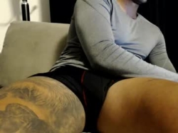 Watch sanchezerik4´s Live Show on Chaturbate
