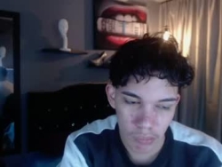 Watch haku_nayro´s Live Show on Chaturbate