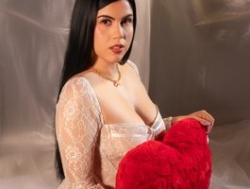 Watch ShanellMoore´s Live Show on BongaCams