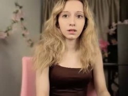 Watch lonadevelle´s Live Show on Chaturbate
