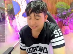 Watch leoo_tay´s Live Show on Chaturbate