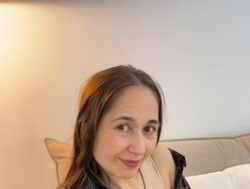 Watch KayaKiss´s Live Show on BongaCams