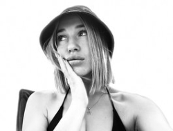 Watch Melaminsy´s Live Show on BongaCams