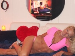 Watch BarbaraKinkyRoom´s Live Show on BongaCams