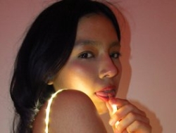 Watch Moon-Ashley´s Live Show on BongaCams
