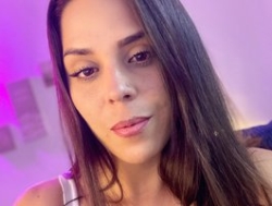 Watch lovelydollyx´s Live Show on BongaCams