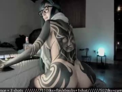 Watch lonelly_lolly98 live on cam for free.